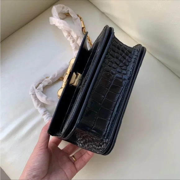 Brand new Tory Burch classic shoulder bag